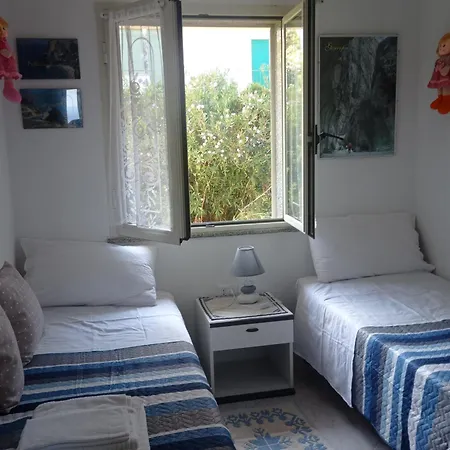 Benitike House