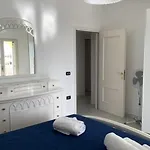 Benitike House