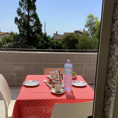 Benitike House *