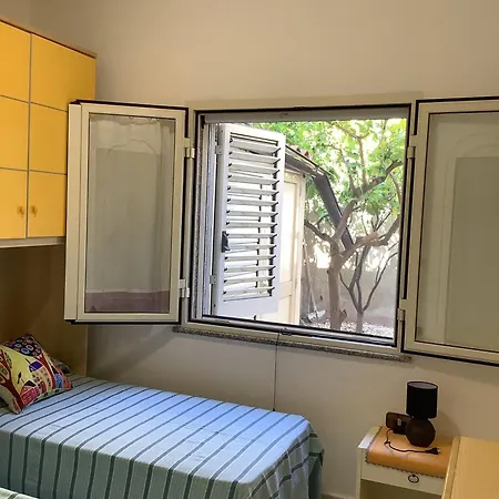 Benitike House